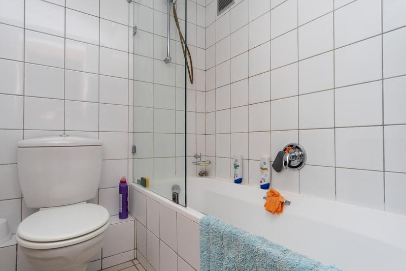 1 Bedroom Property for Sale in Claremont Western Cape